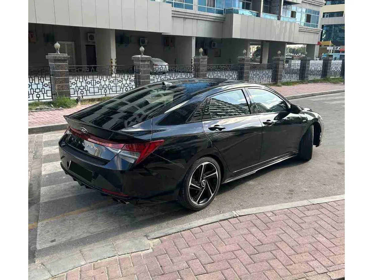 Car image 7