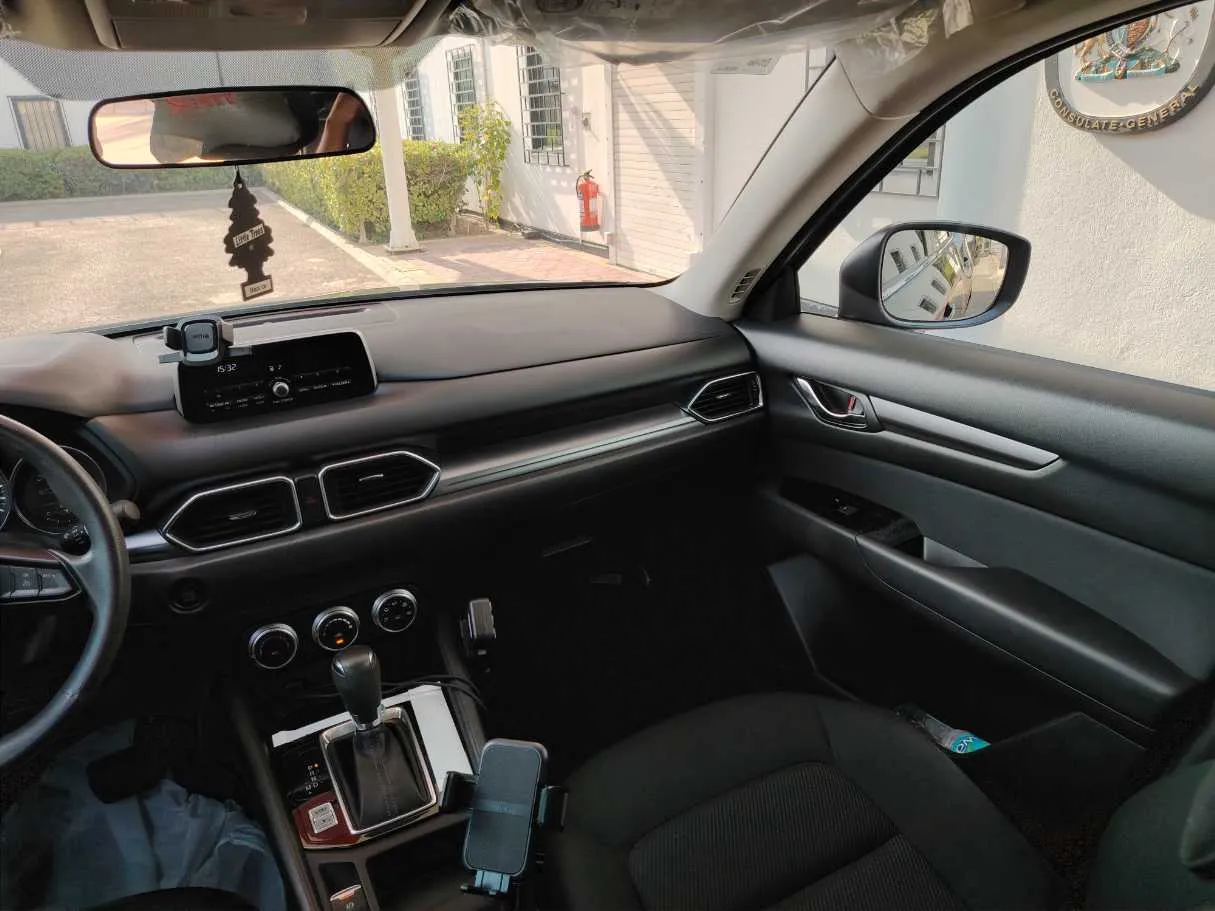Car image 20