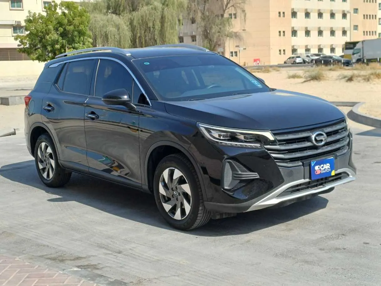 Car image 3