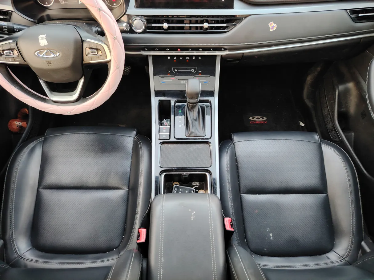 Car image 20