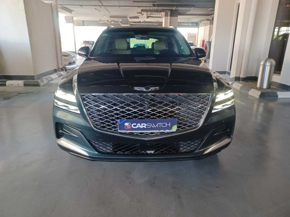 Car image 2