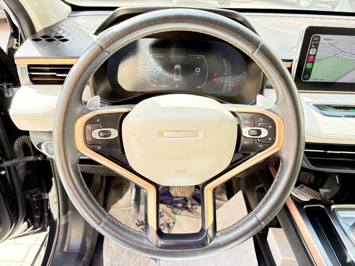 Car image 21