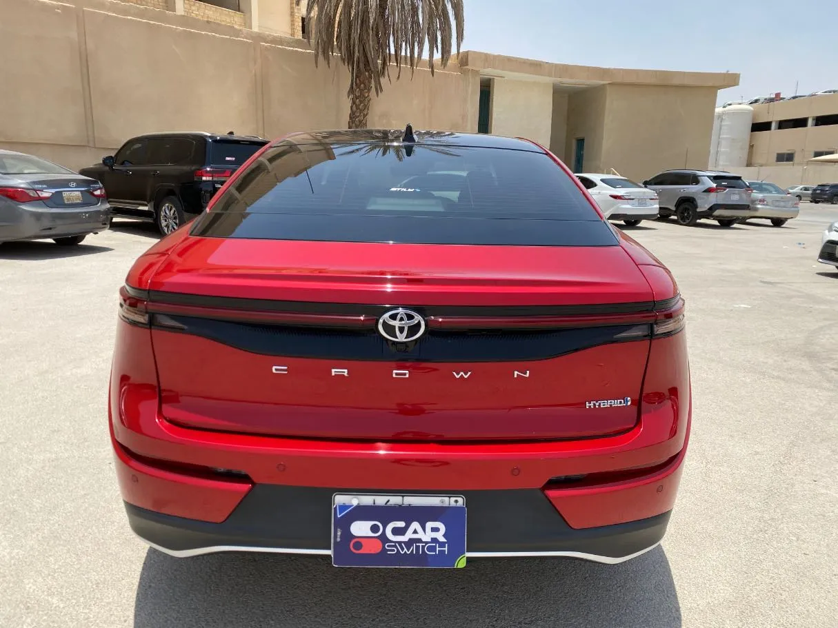 Car image 6