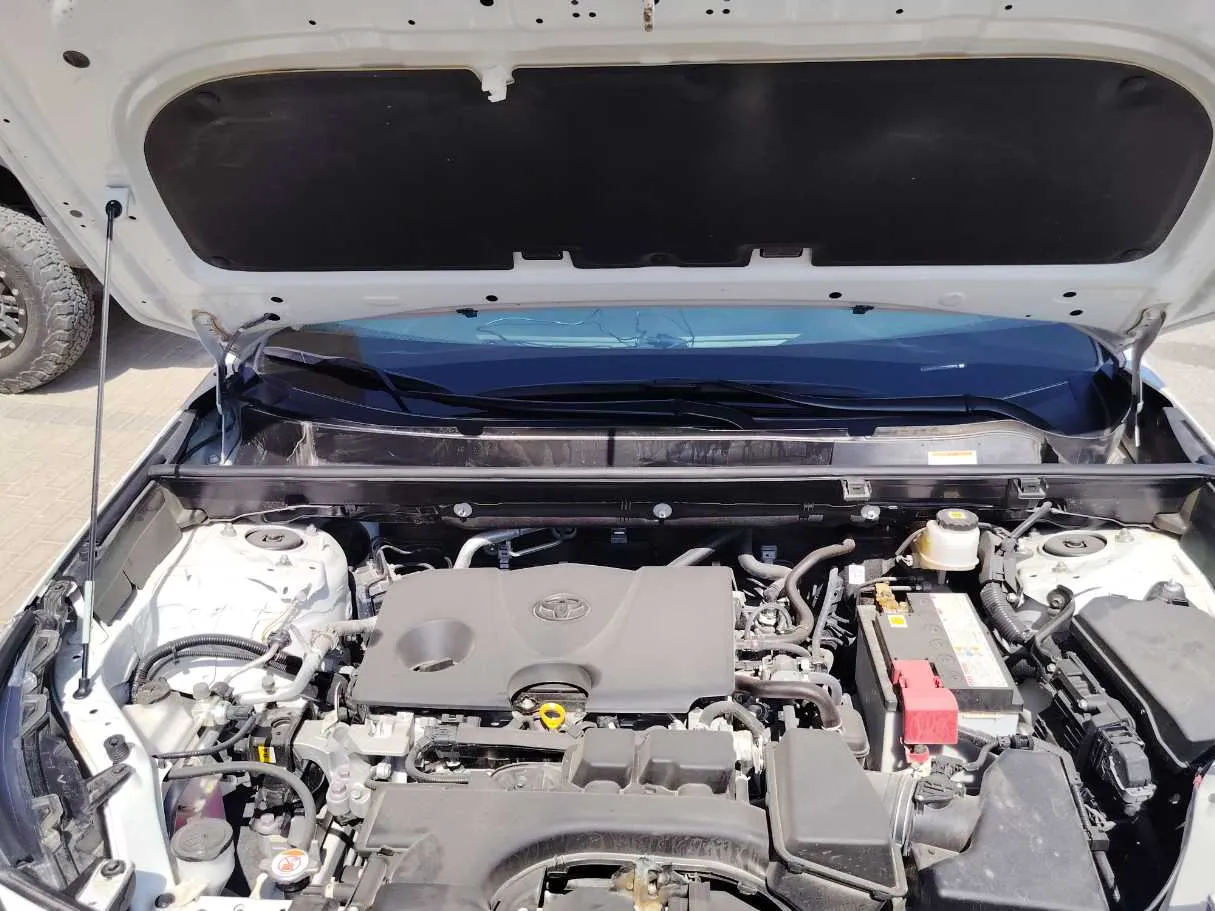 Car image 29