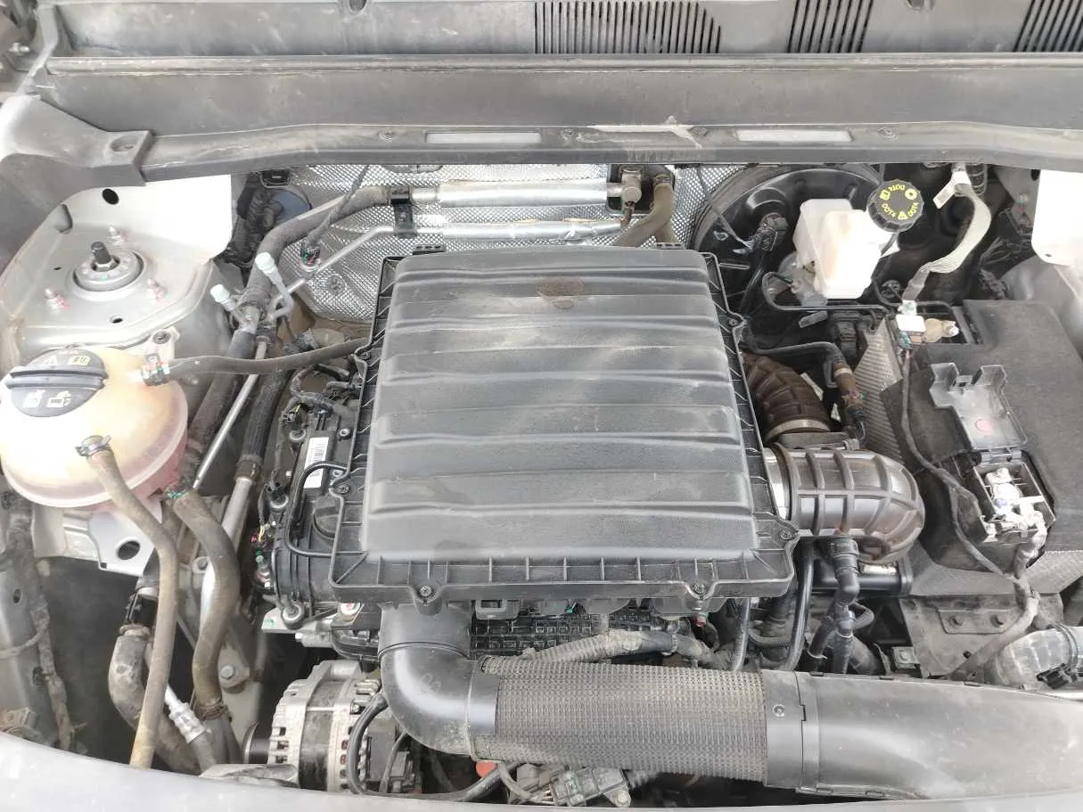 Car image 49