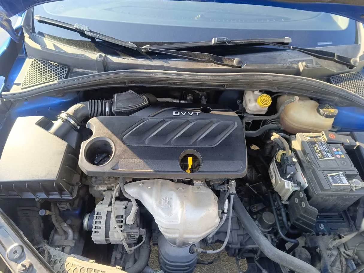 Car image 37