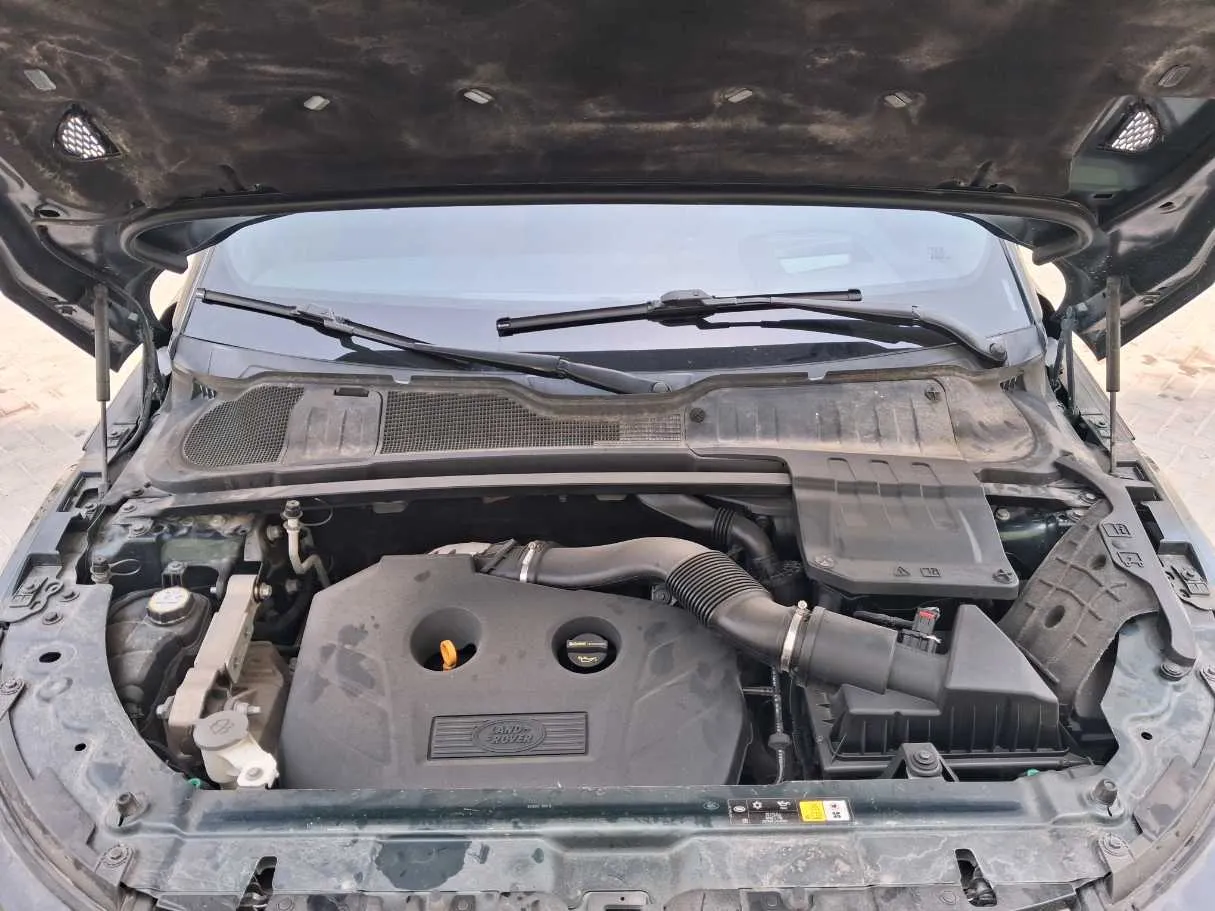 Car image 21