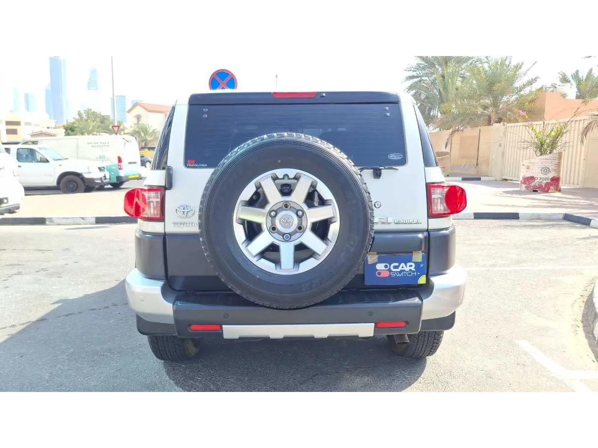 Car image 6