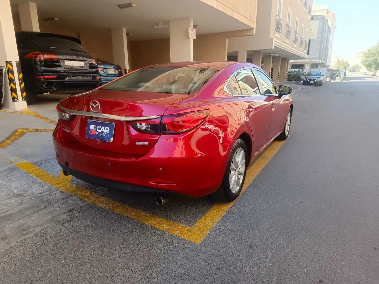 Car image 6