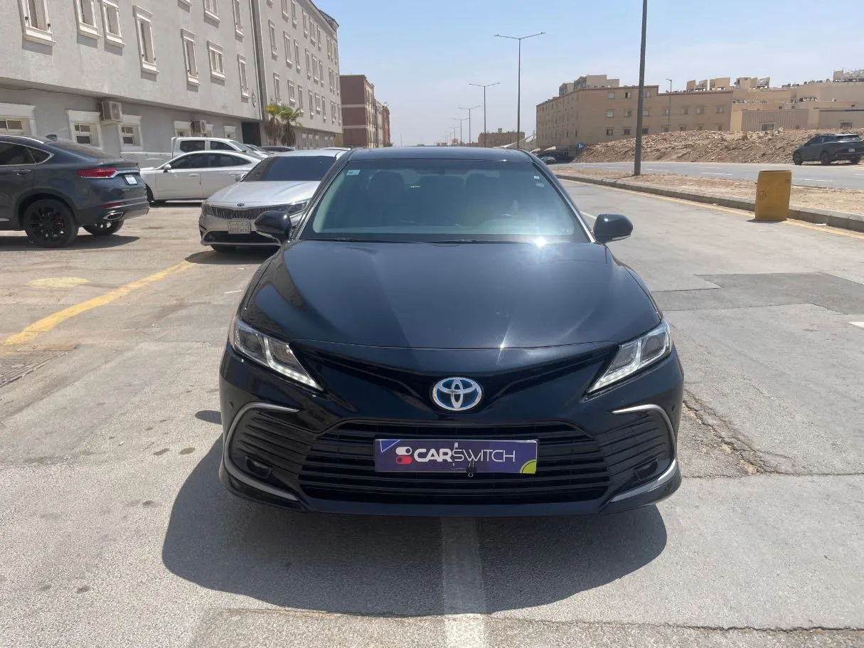 Car image 2