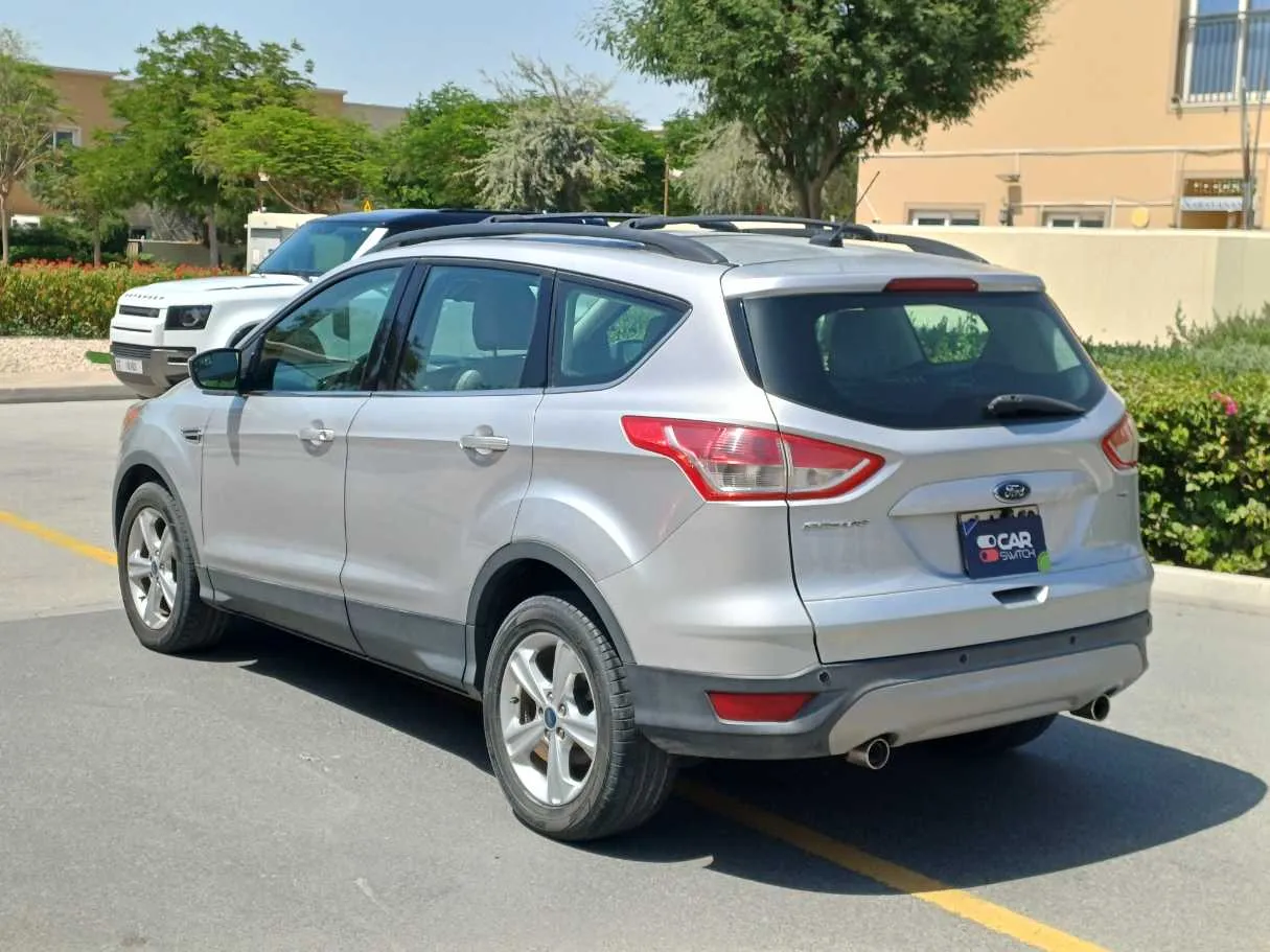 Car image 7