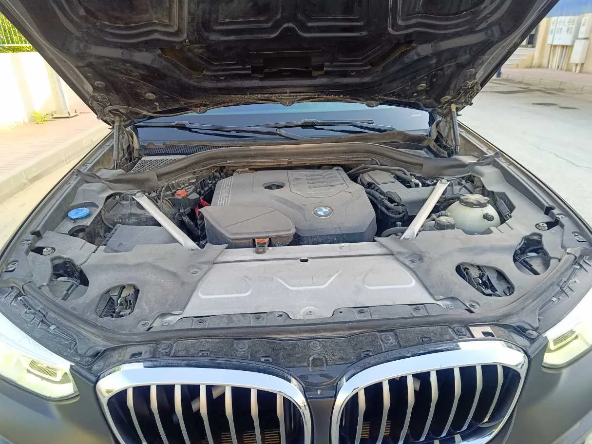 Car image 39