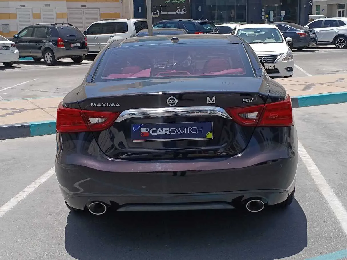 Car image 6