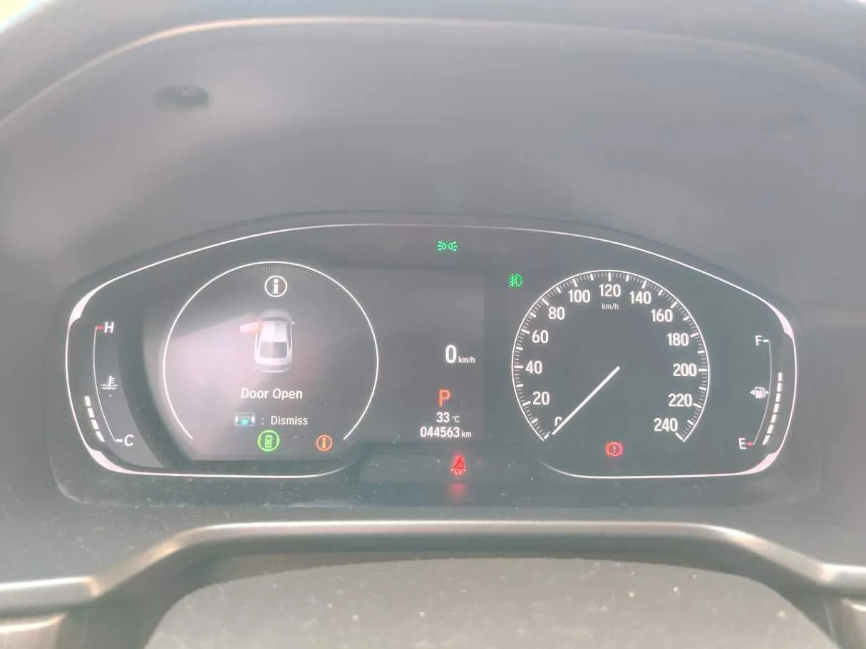 Car image 27