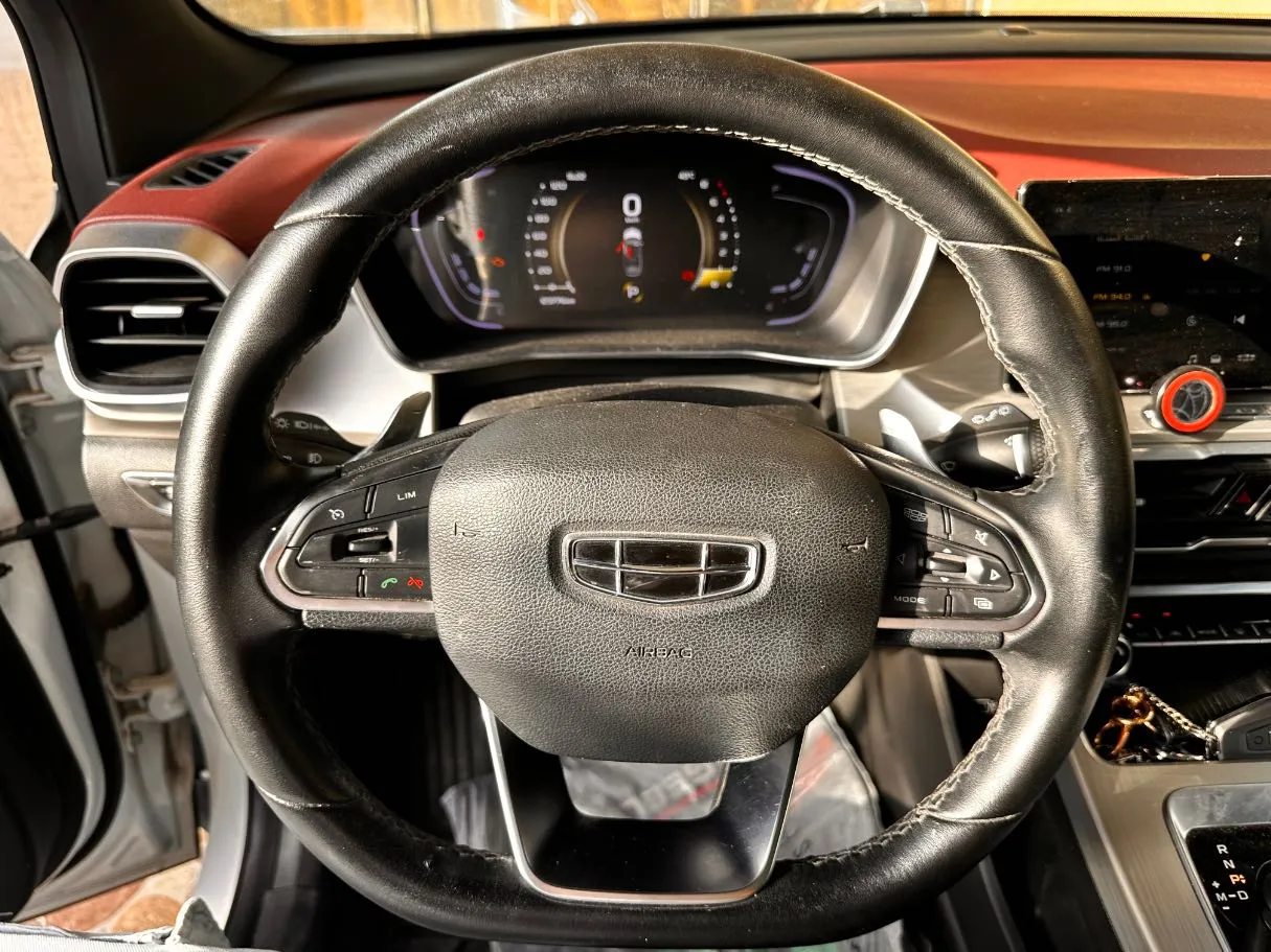 Car image 20