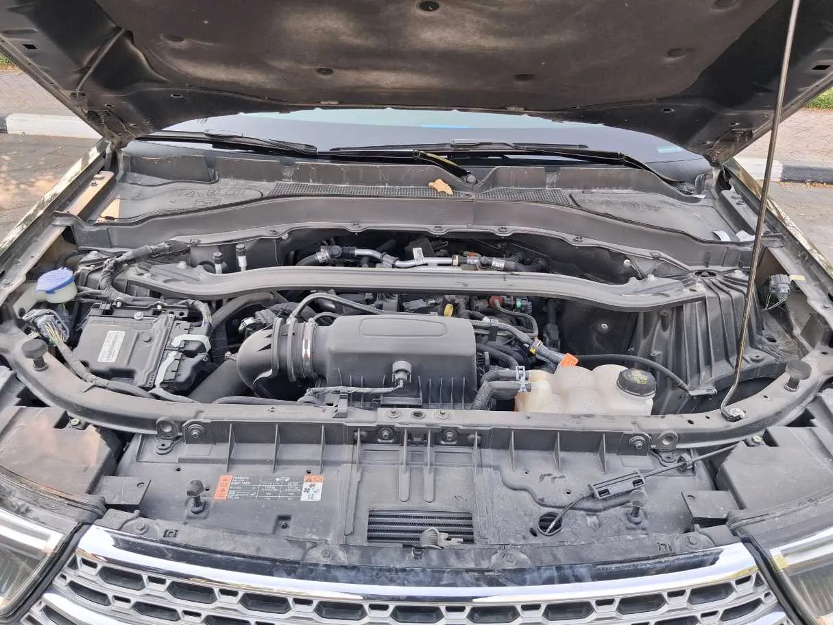 Car image 21