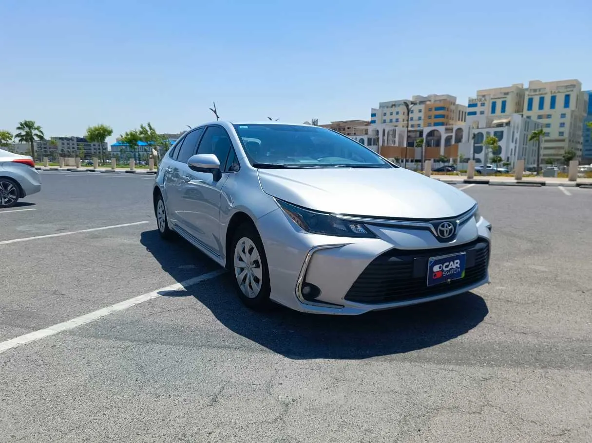 Car image 3