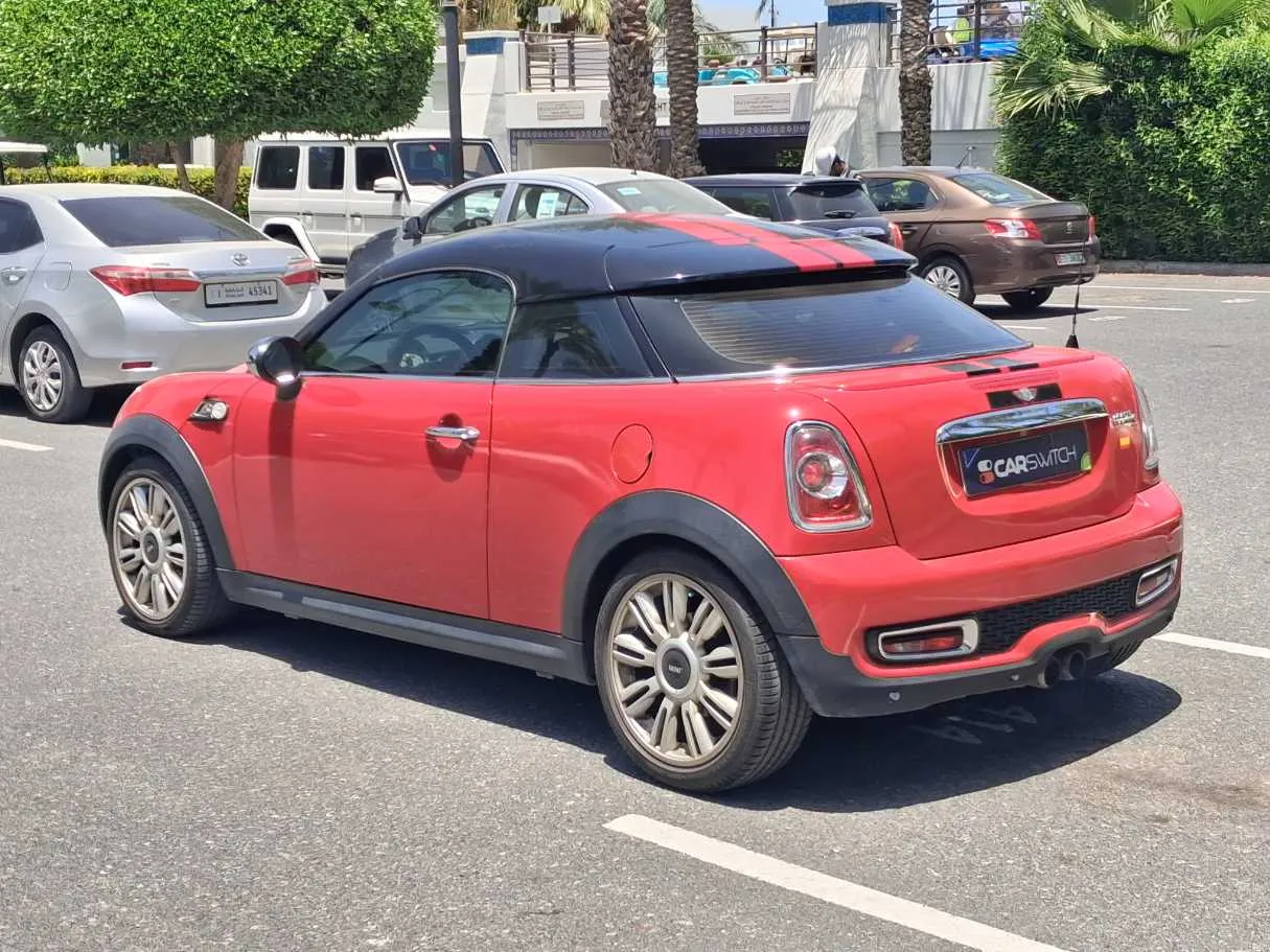 Car image 7