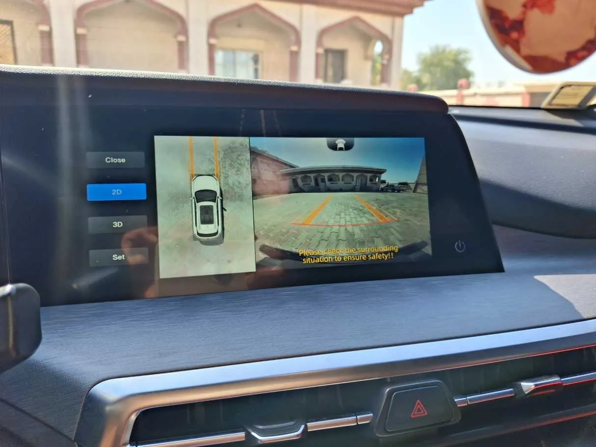 Car image 16
