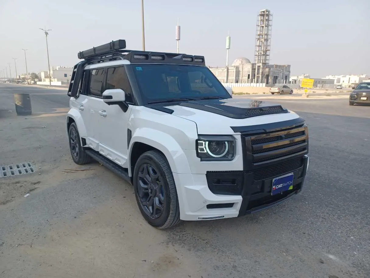 Car image 3