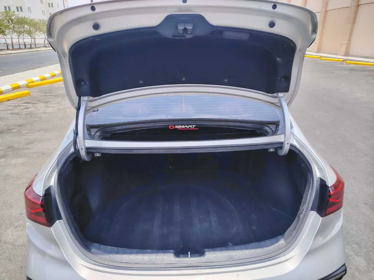 Car image 22