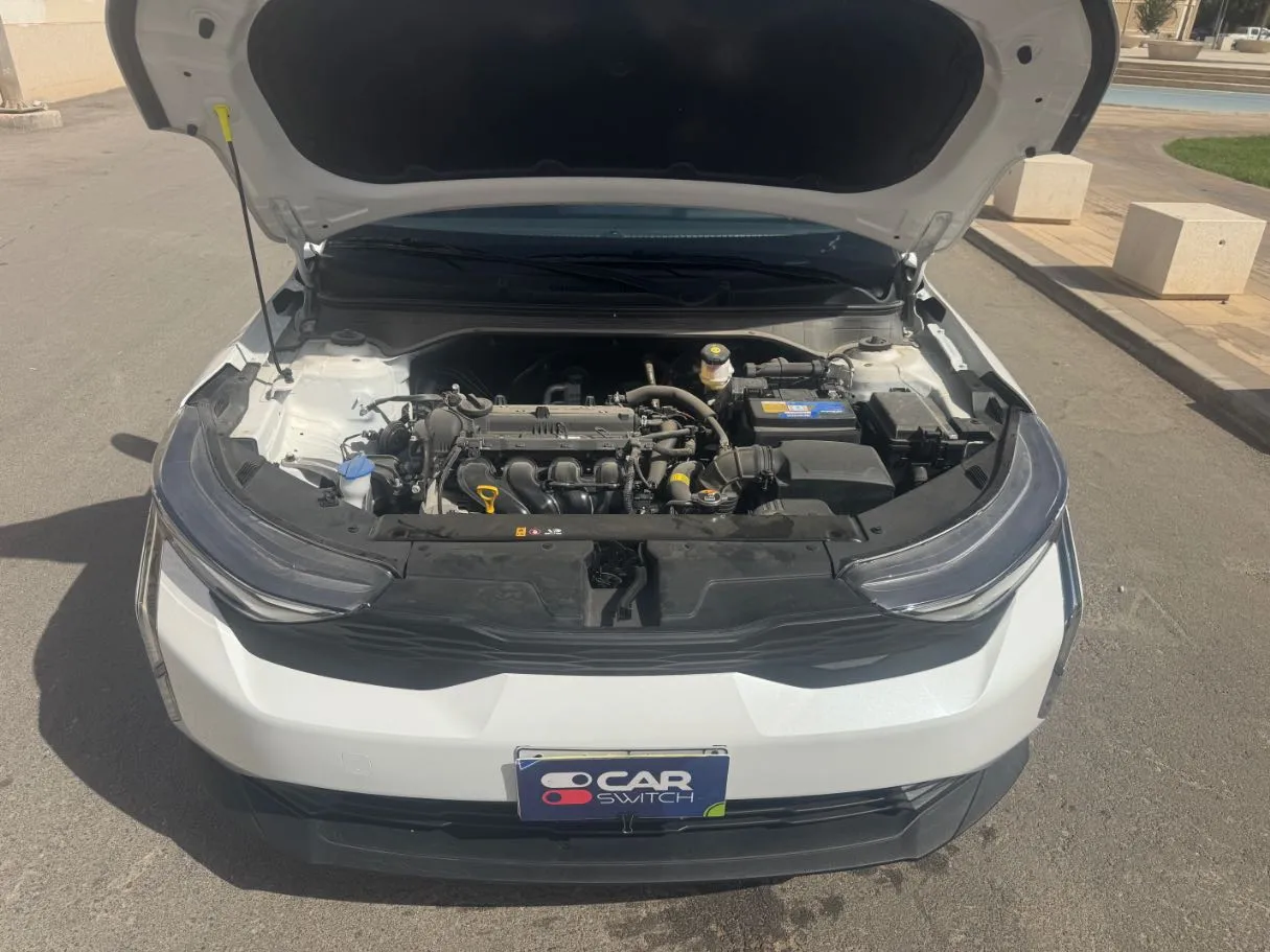 Car image 22
