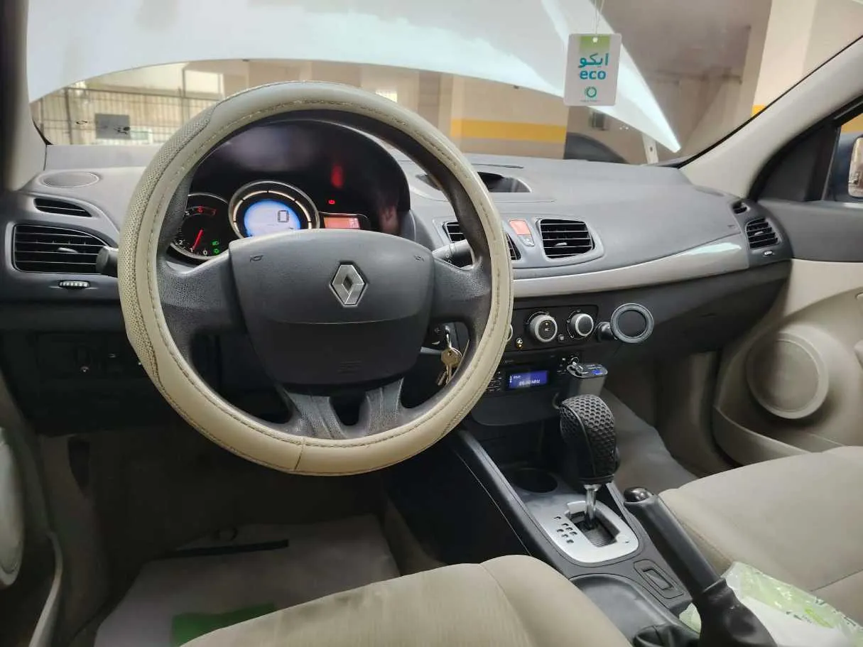 Car image 28