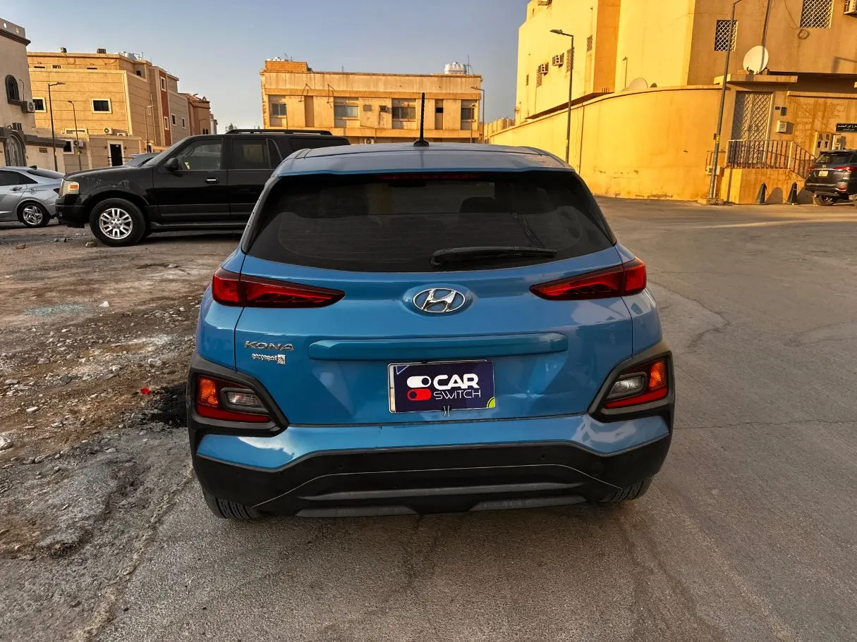 Car image 6
