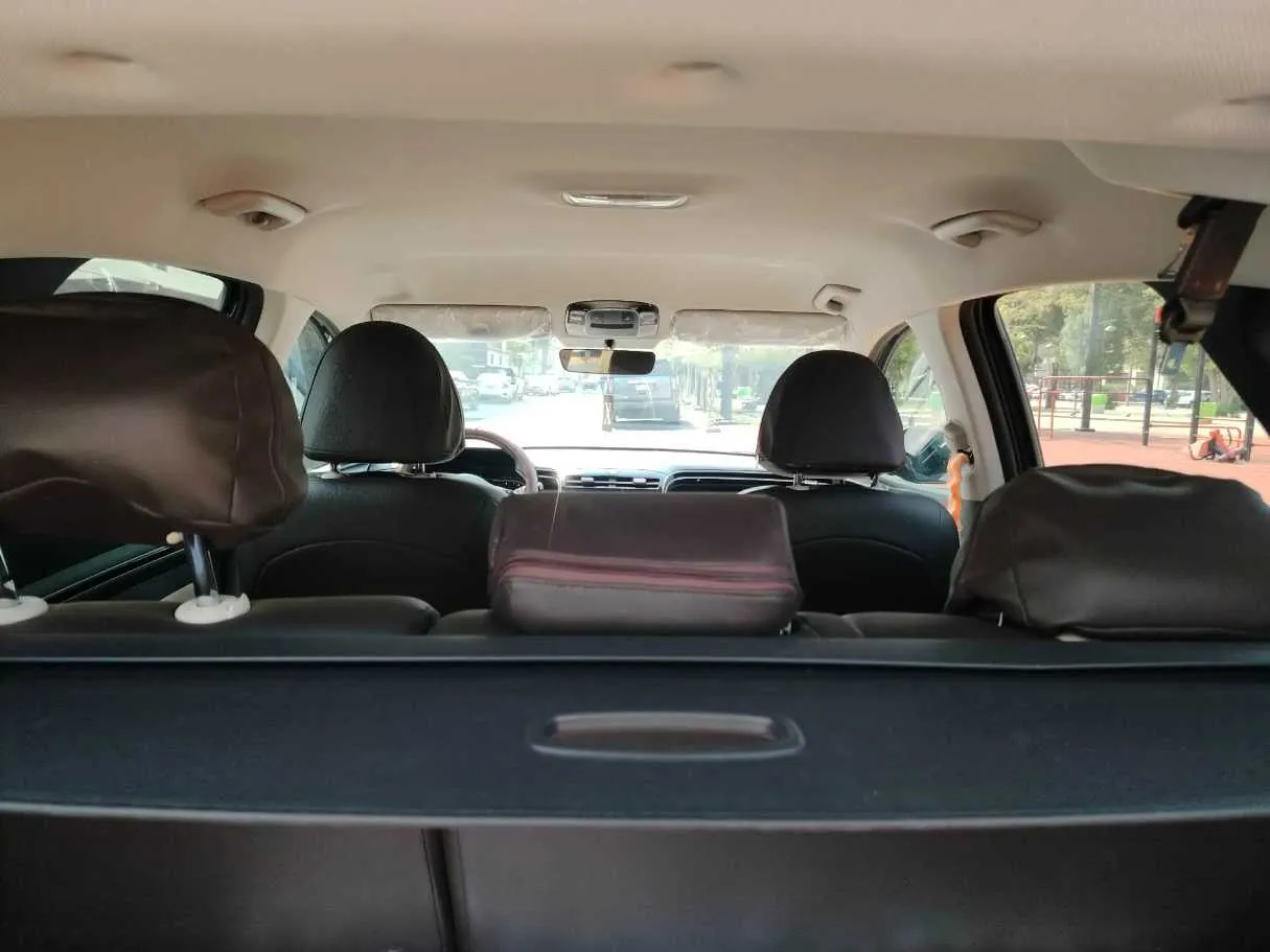 Car image 21