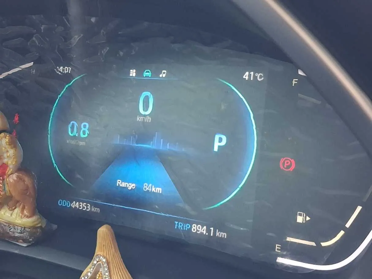 Car image 20