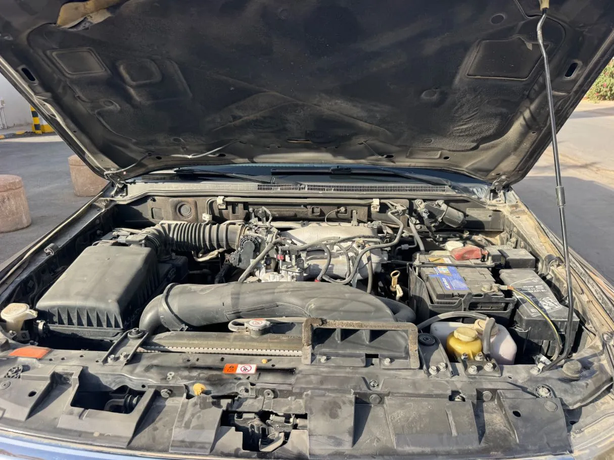 Car image 20