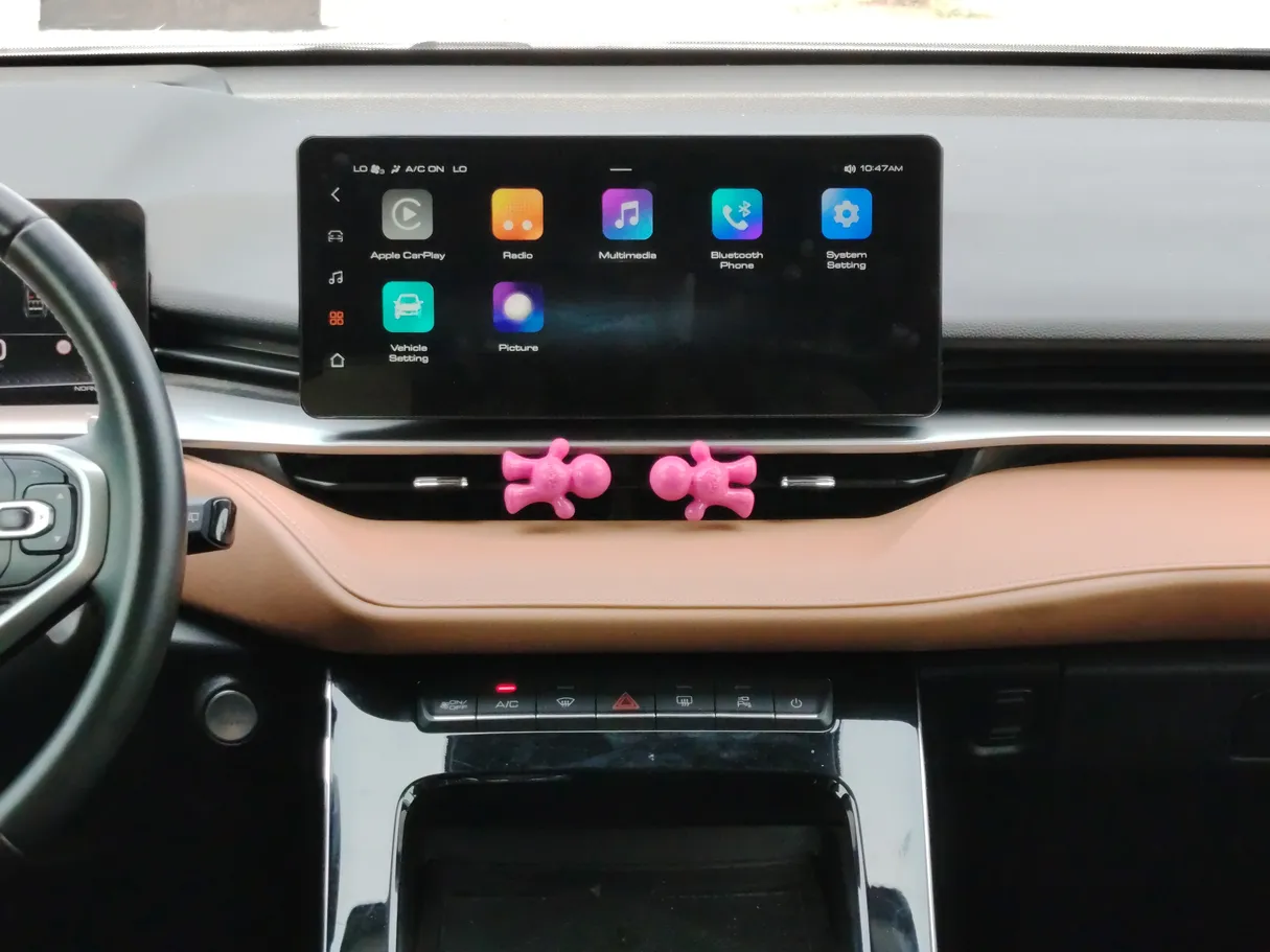 Car image 22