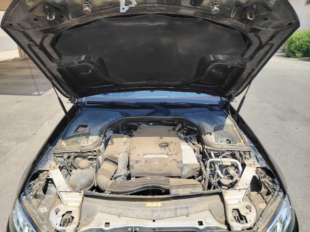 Car image 37