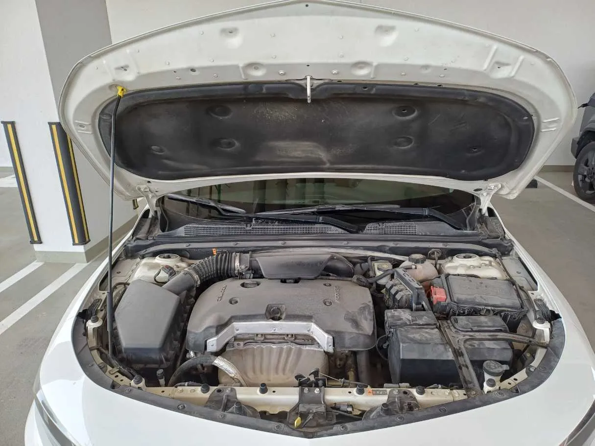 Car image 23