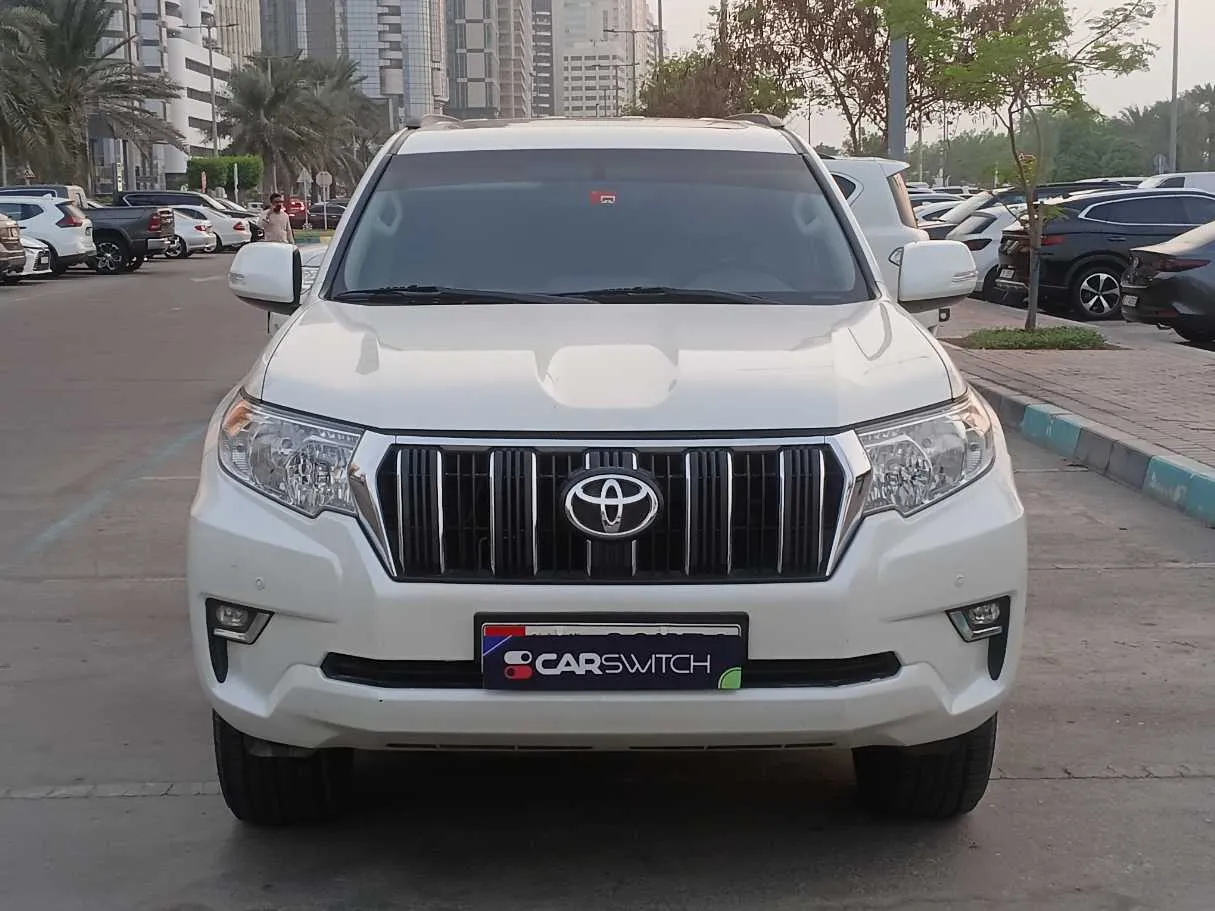 Car image 2