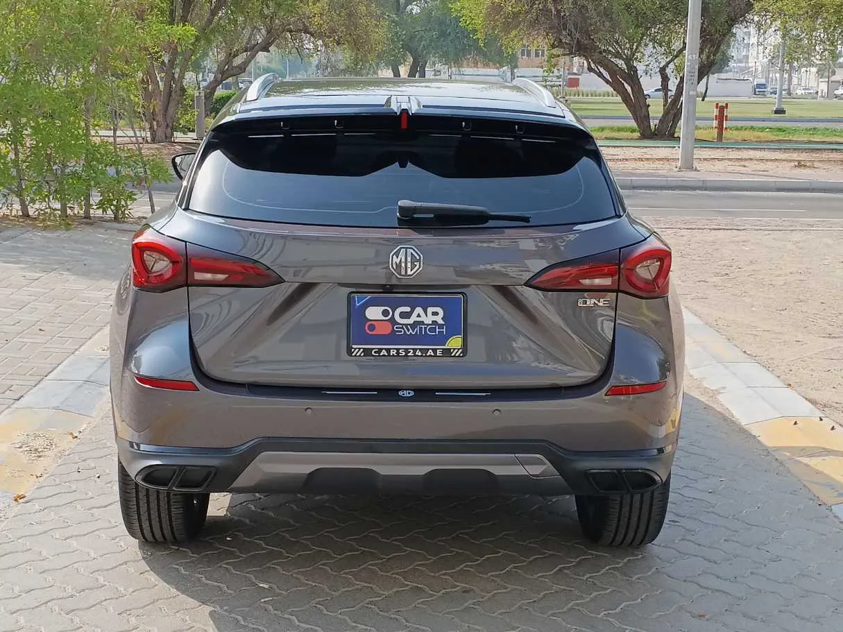 Car image 6
