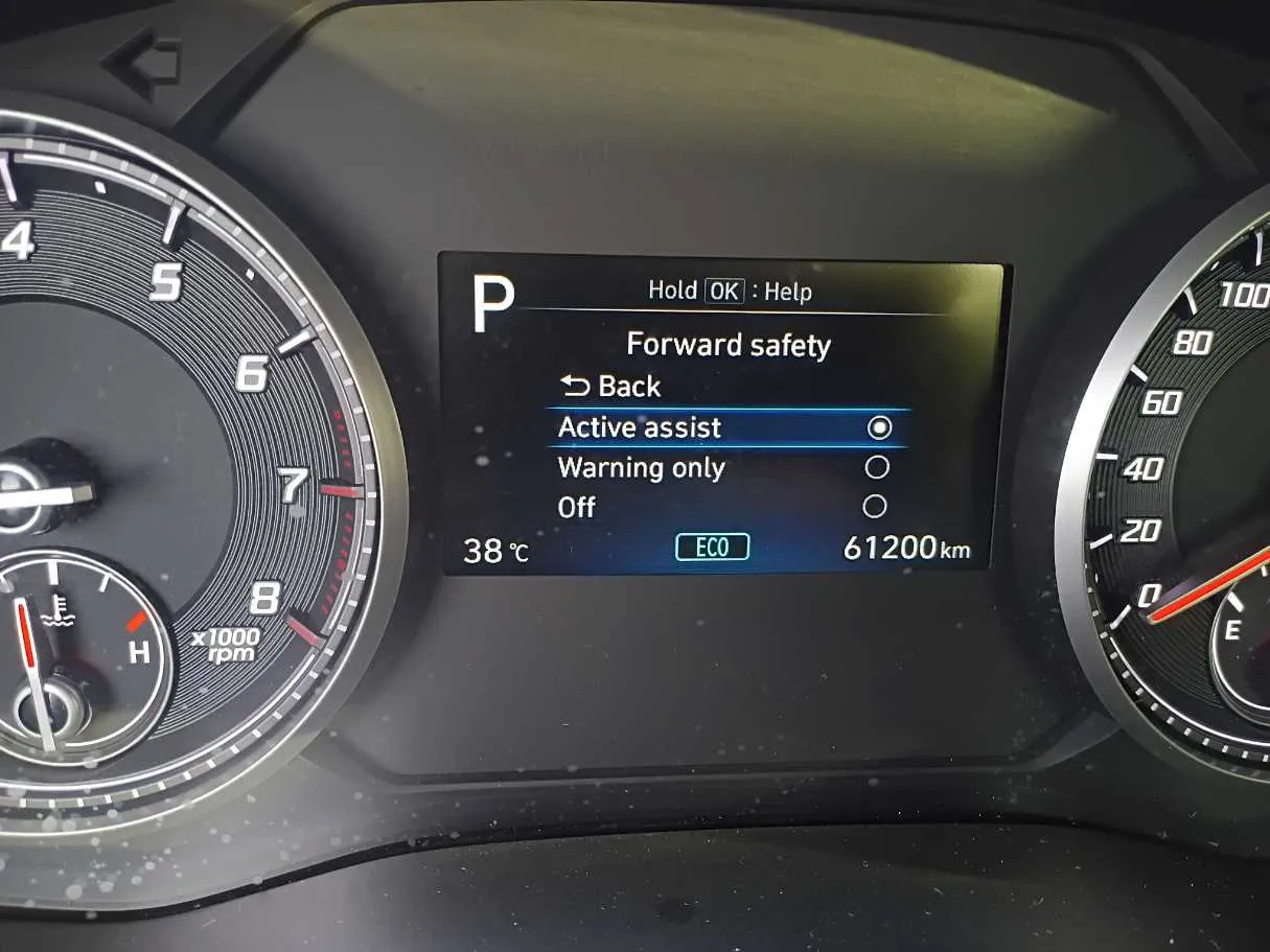 Car image 26