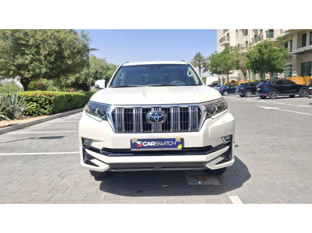 Car image 2