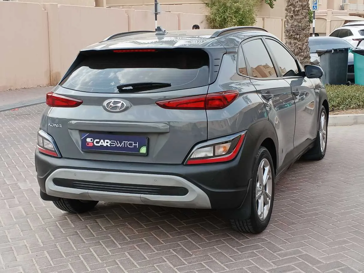 Car image 5