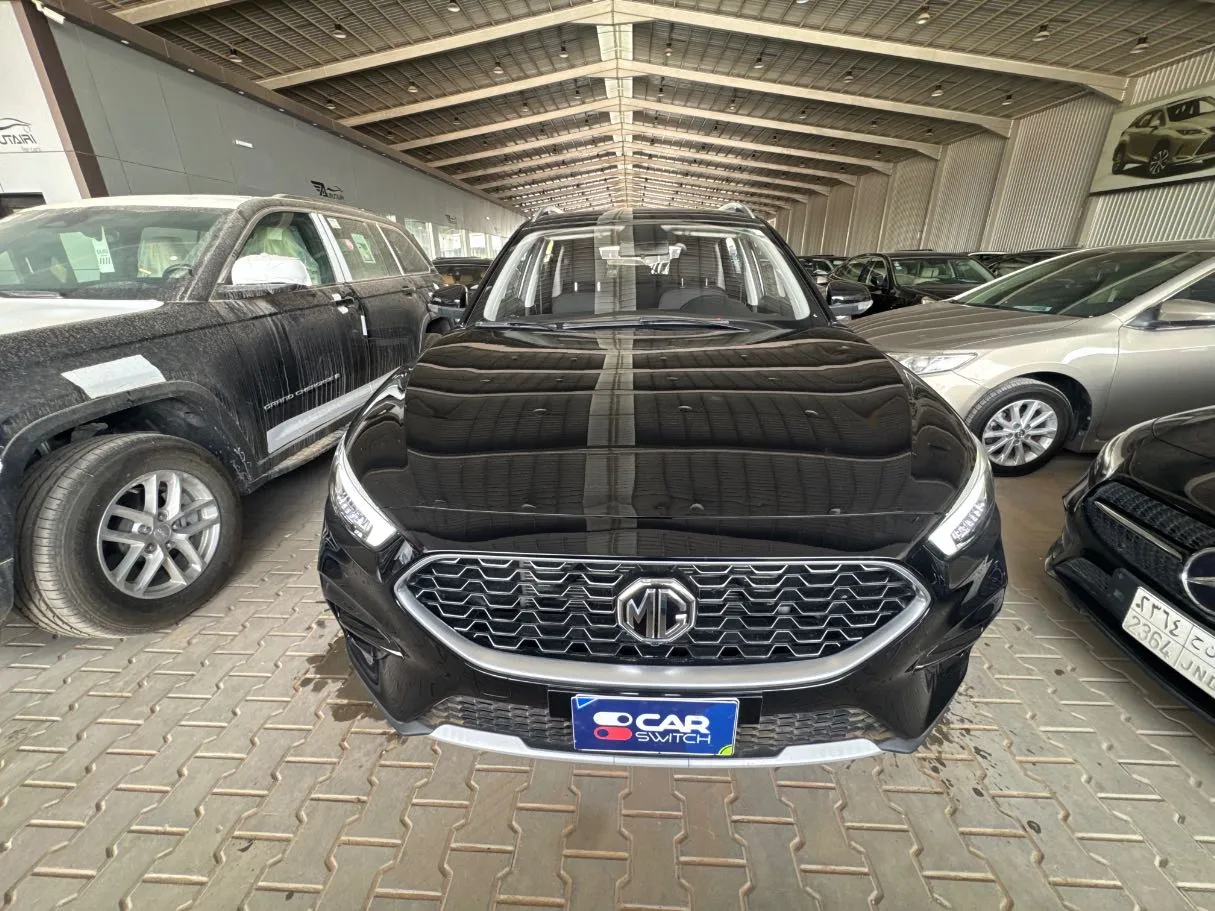 Car image 2