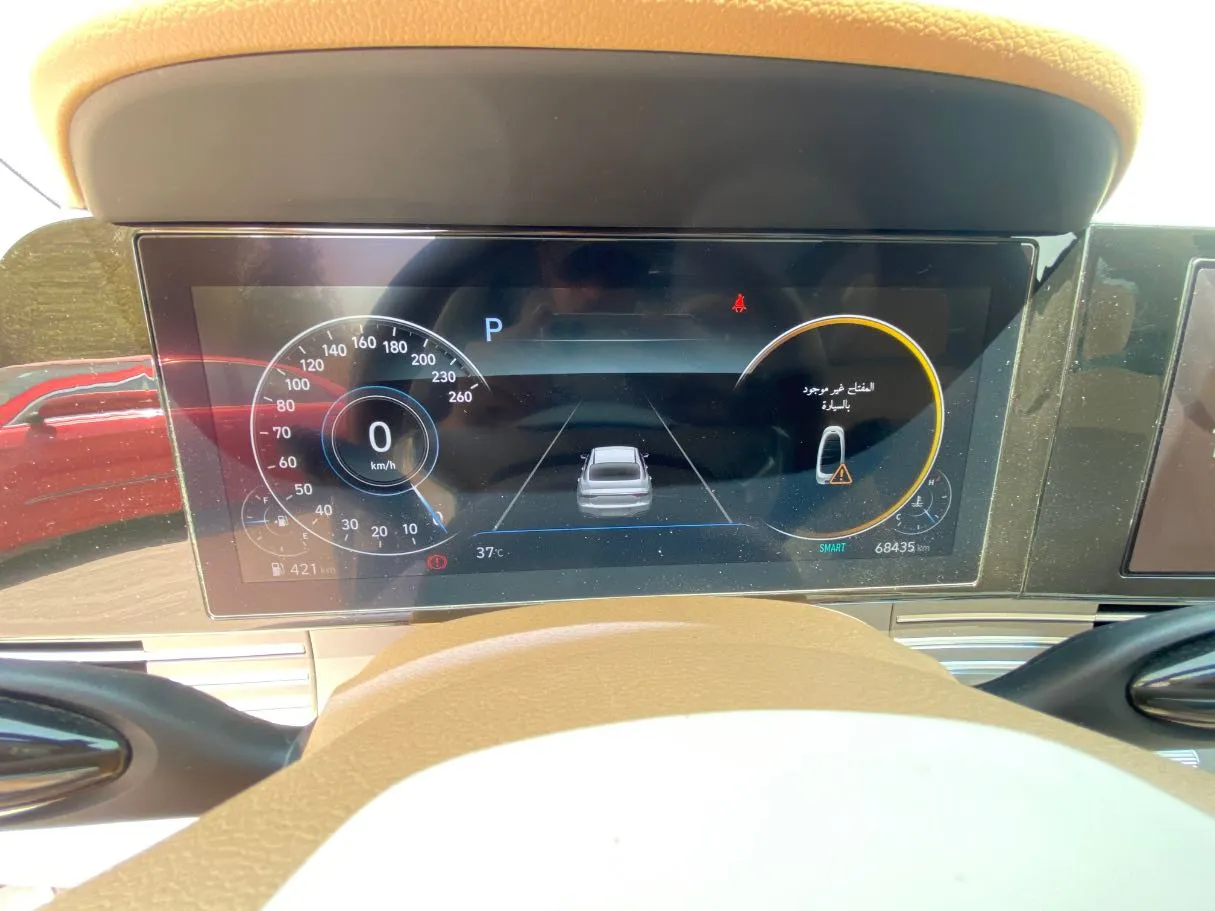Car image 19
