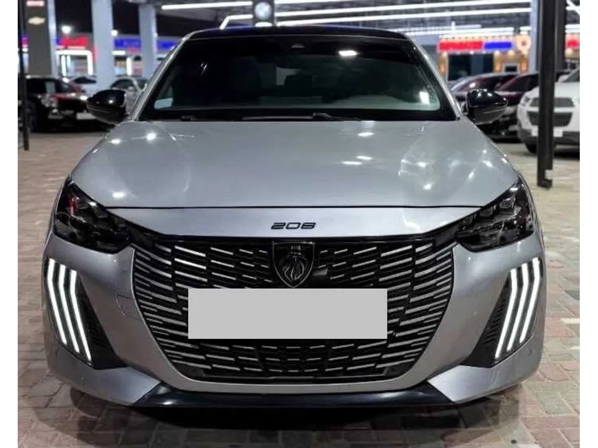 Car image 2