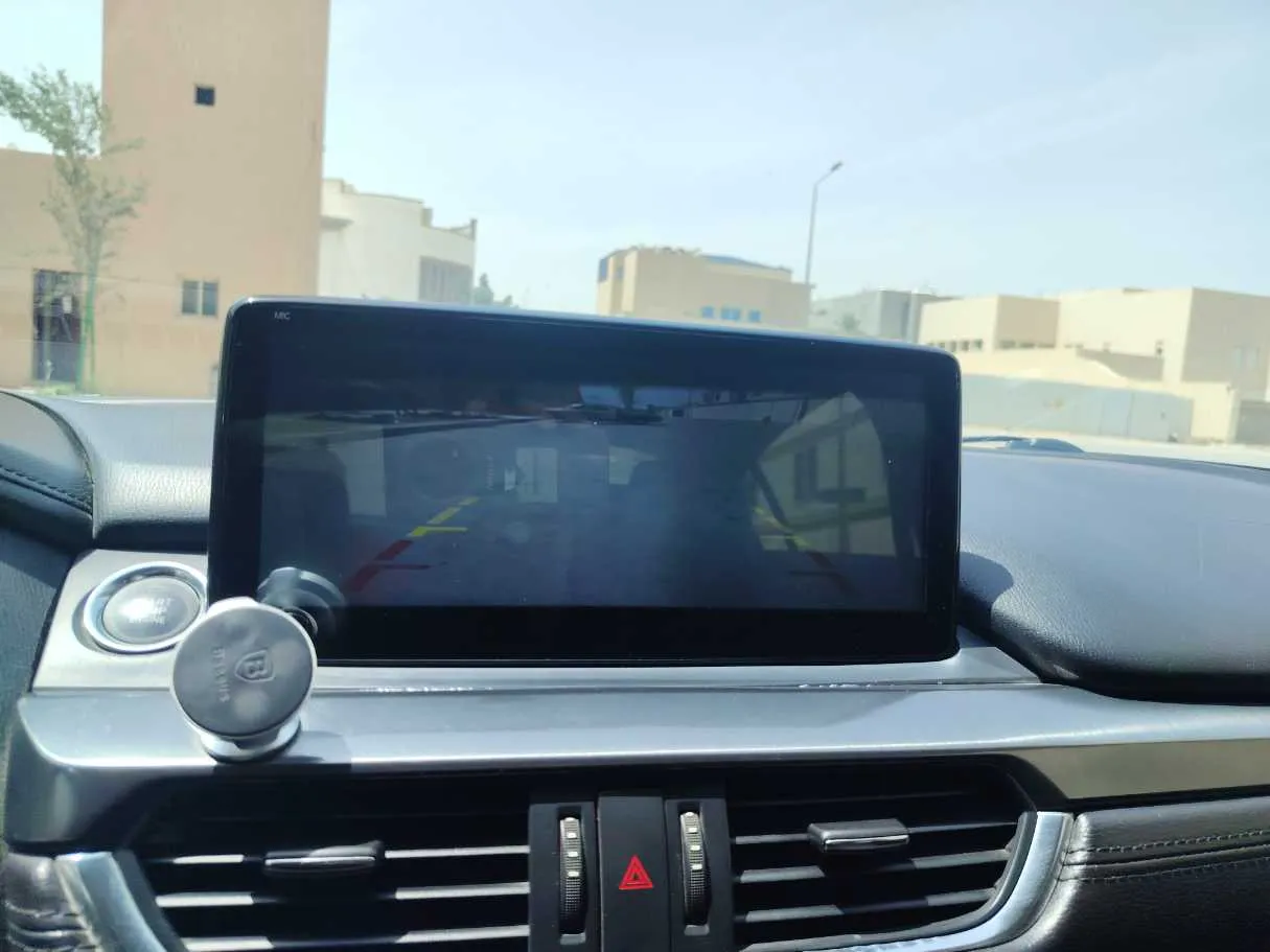 Car image 20