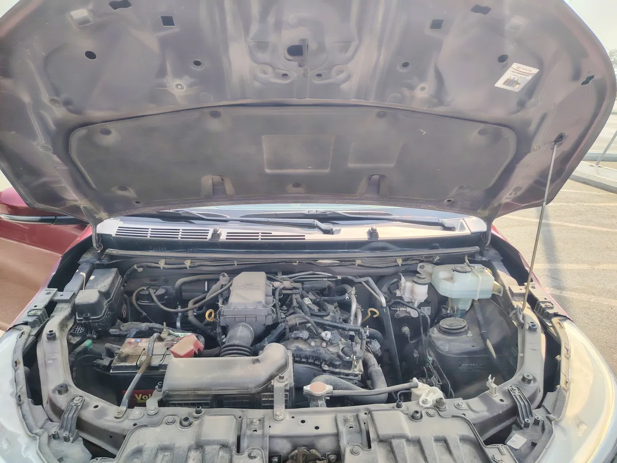 Car image 29