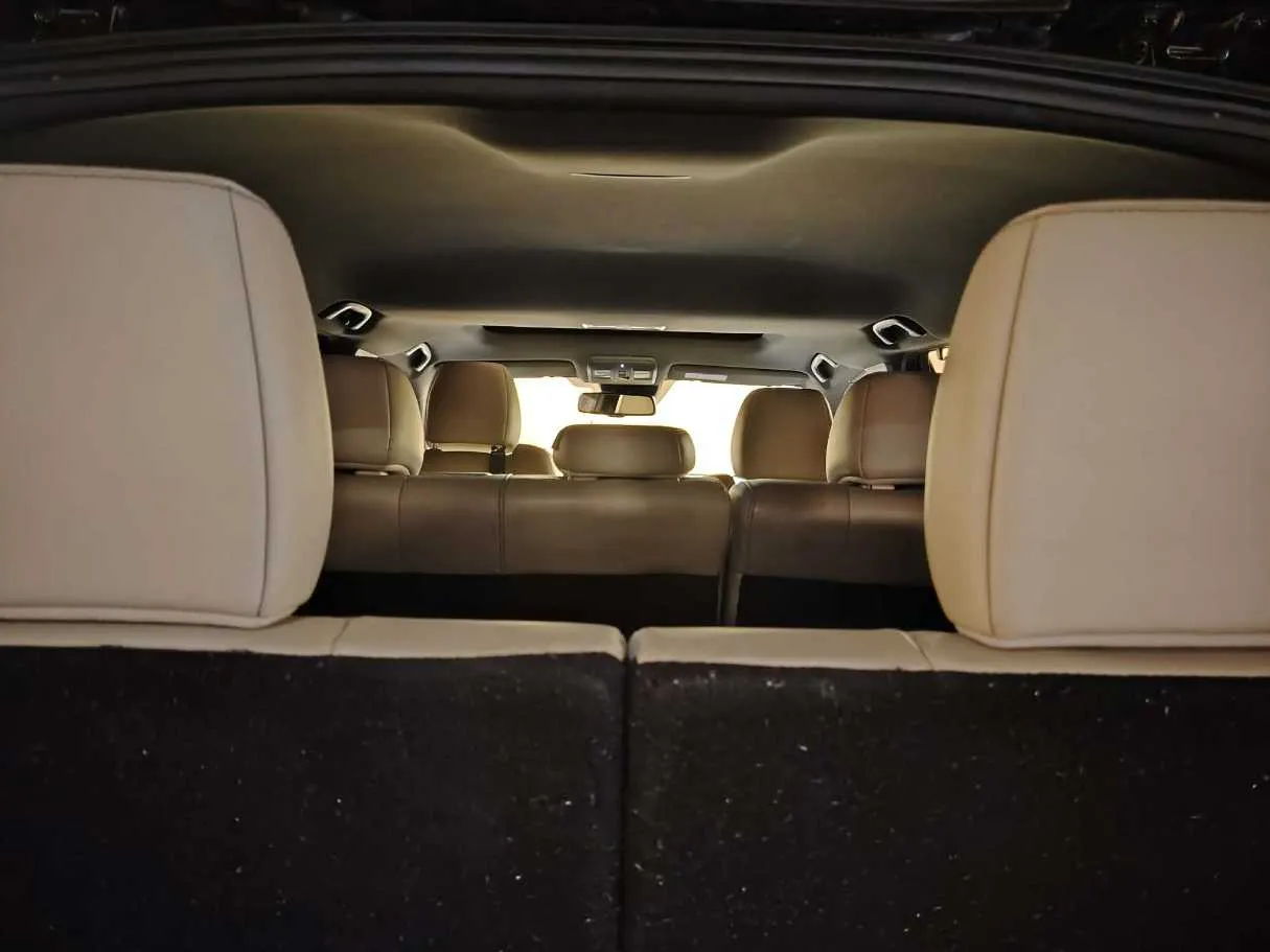 Car image 41