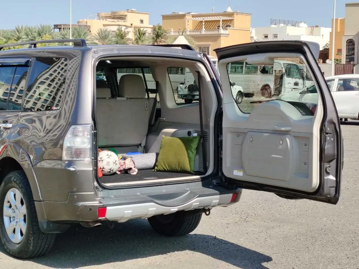 Car image 27