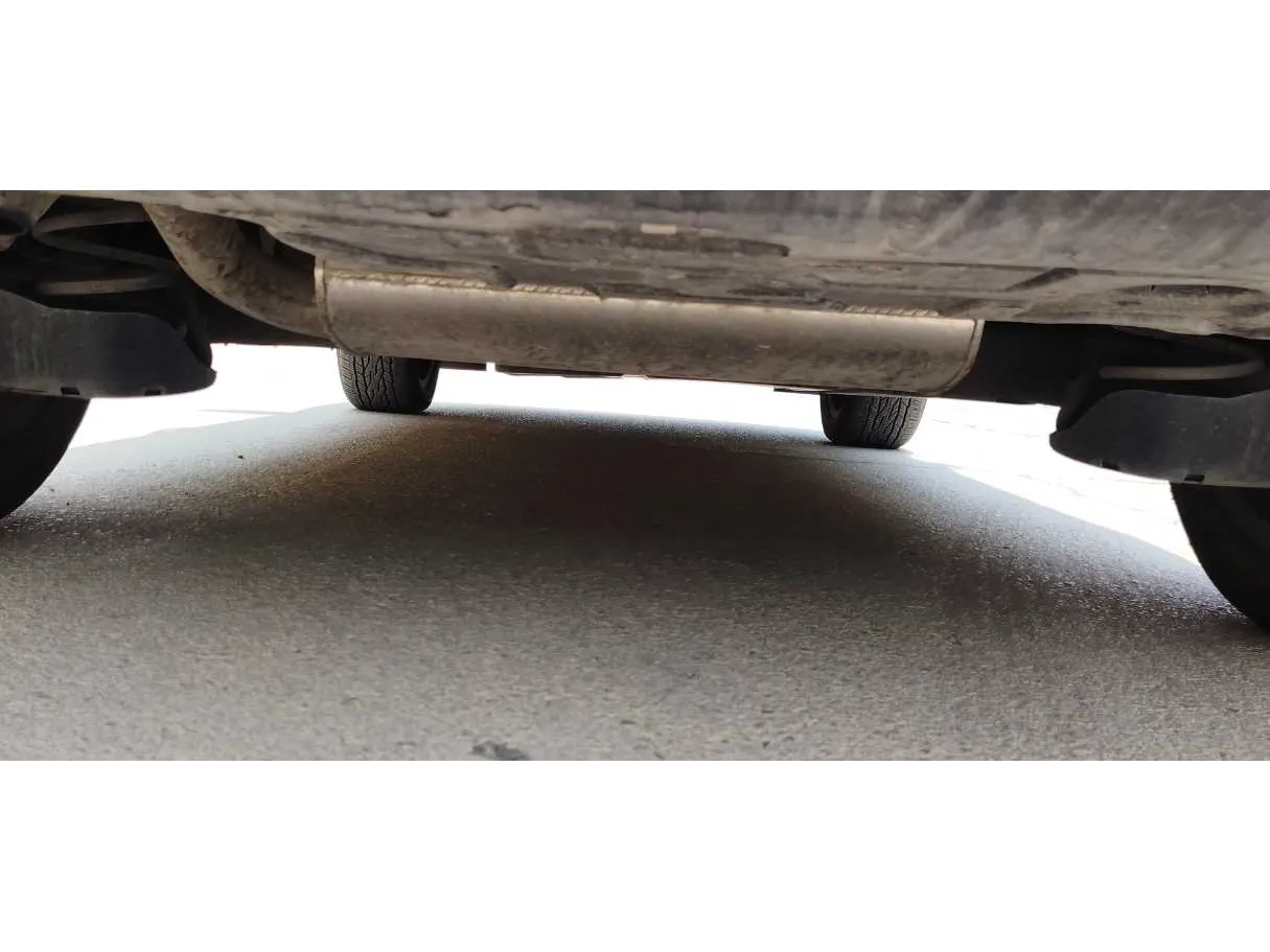 Car image 33
