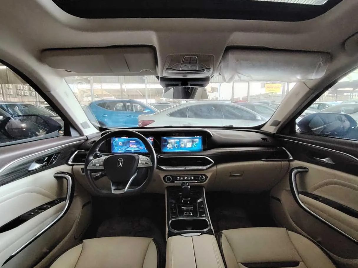 Car image 22