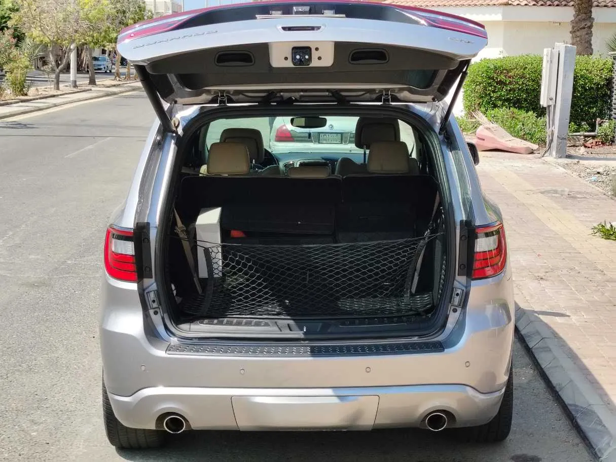Car image 24