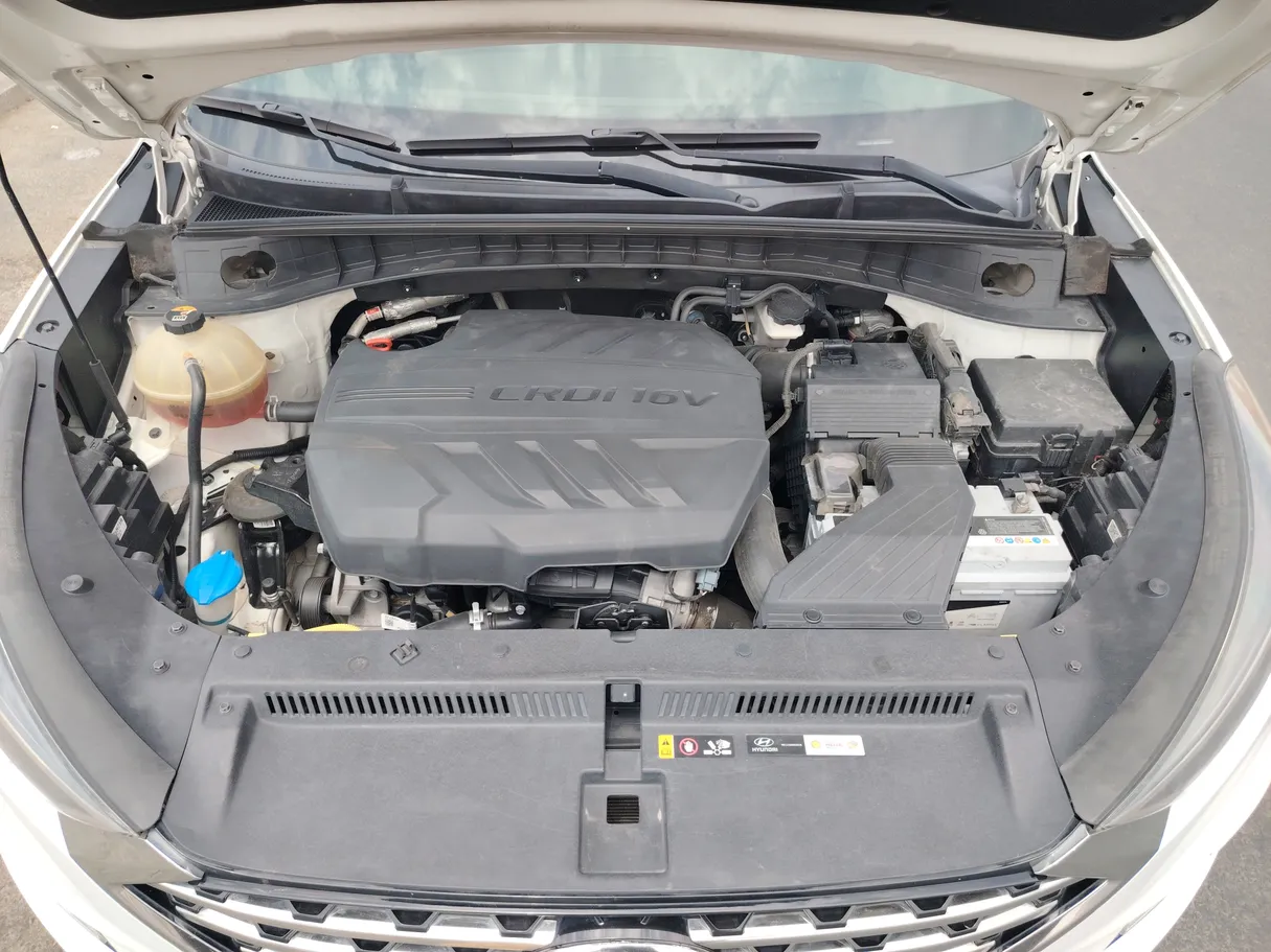 Car image 39